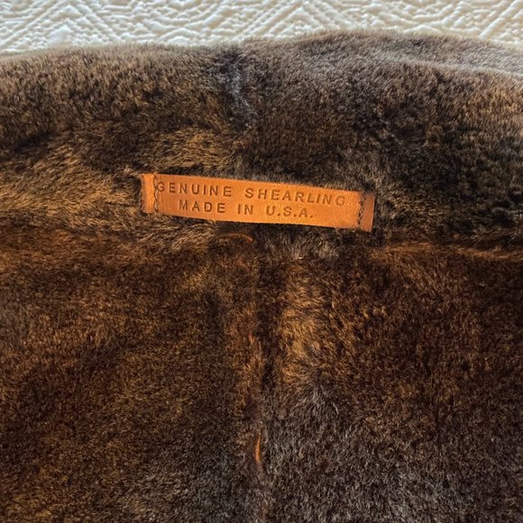 Shearling coat - Picture 3 of 3